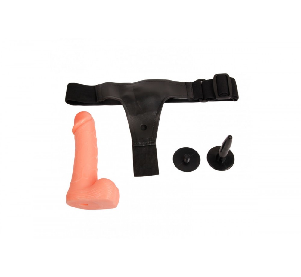 Реалистичный страпон с мошонкой на трусиках Реалистичный страпон с мошонкой на трусиках