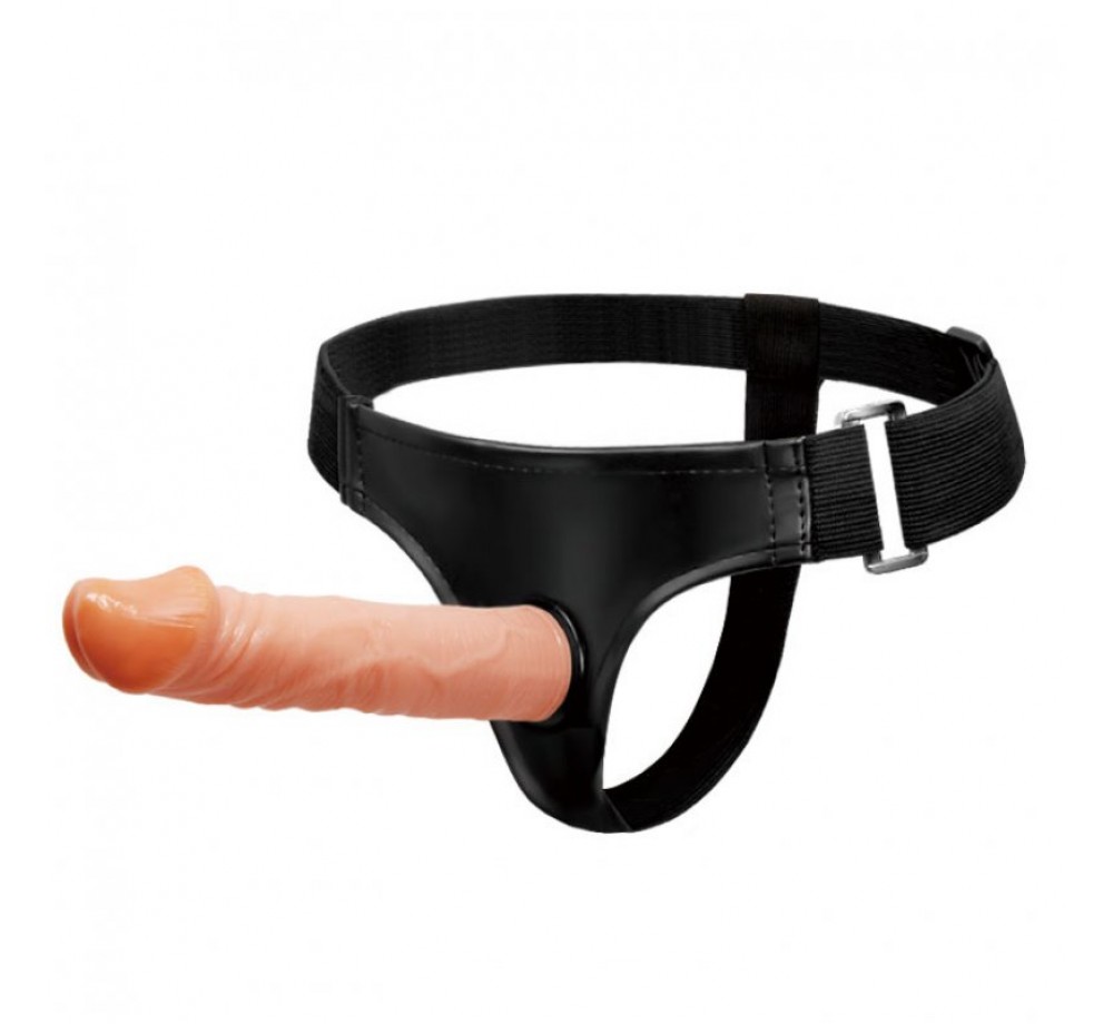 Реалистичный страпон на трусиках телесный Реалистичный страпон на трусиках телесный