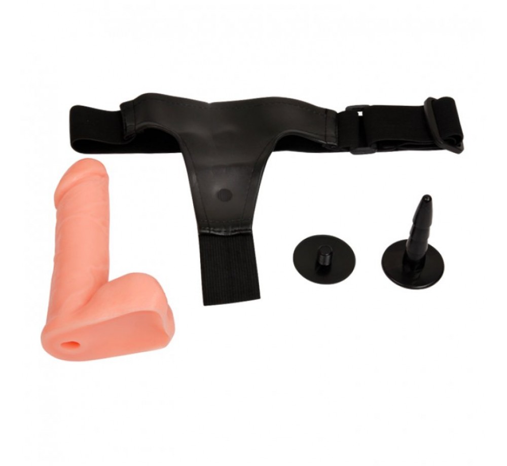 Реалистичный страпон с мошонкой и с удобными трусиками Реалистичный страпон с мошонкой и с удобными трусиками