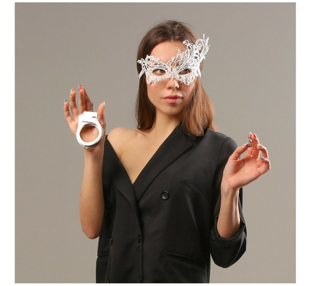 Карнавальный набор «Сладкая ночь» маска, повязка, наручники Карнавальный набор «Сладкая ночь» маска, повязка, наручники