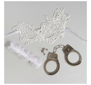 Карнавальный набор «Сладкая ночь» маска, повязка, наручники 