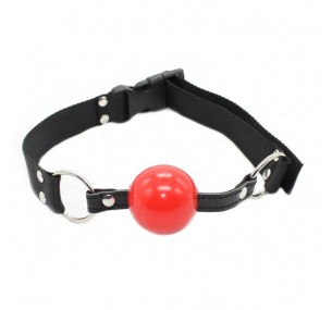 Кляп силиконовый,красный, на текстильном ремне Кляп силиконовый,красный, на текстильном ремне