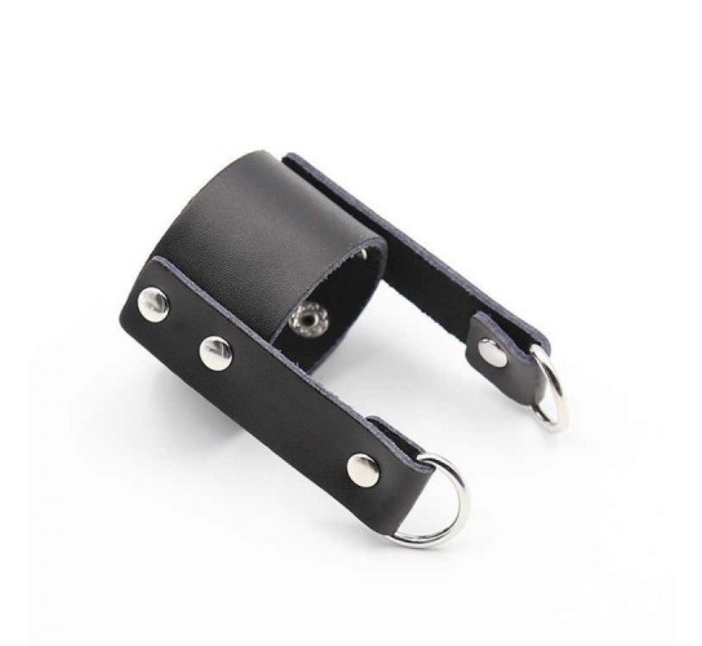 Кожаная утяжка на пенис с клепками Кожаная утяжка на пенис с клепками