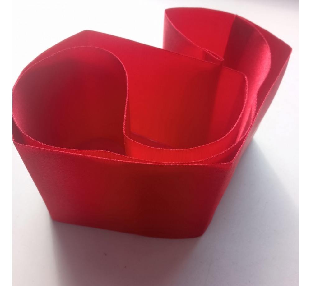 Повязка на глаза из атласной ленты,цвет красный Повязка на глаза из атласной ленты,цвет красный